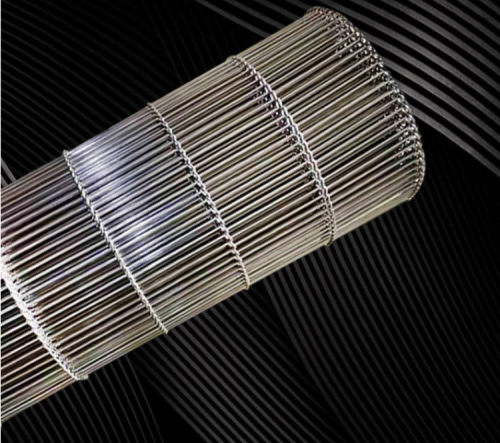 Como escolher o tamanho de malha apropriado para correia transportadora de malha de arame de aço