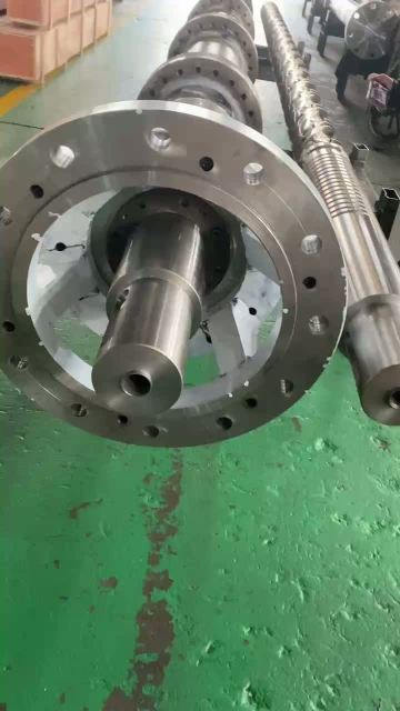 XPS carbon dioxide foaming screw