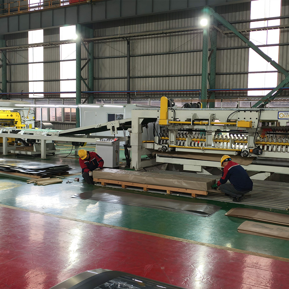 Logam Pracat untuk Panel Perkakas Rumah