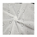 Nuevo producto 2024 100 tela de algodón voile tela de encaje de algodón suizo bordado de bordado de algodón blanco liso para vestir1