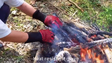 Extreme Heat Resistant silicone Grill kitchen cooking Oven mitt BBQ Gloves1