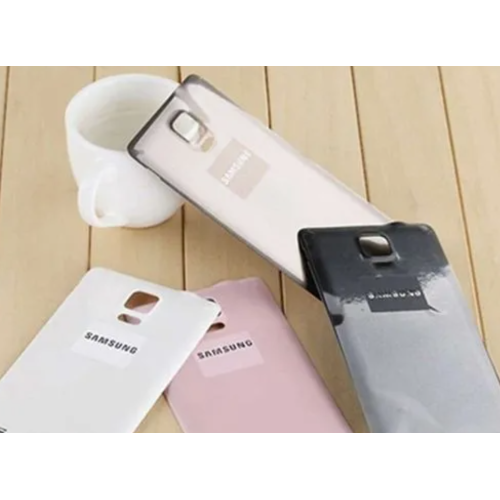 Samsungは、持続可能な電話と時計アクセサリーを立ち上げます