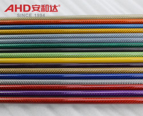 Tubos de Fibra de Carbono: Proceso de fabricación del color y recomendaciones de compra