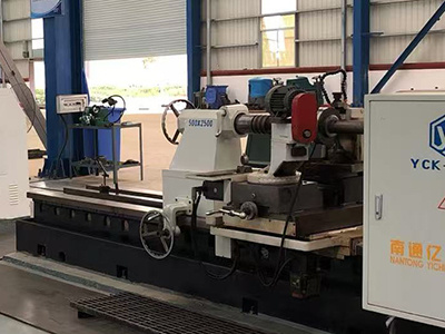 เครื่องกัดด้ายที่มีประสิทธิภาพสูง - เครื่องกัด CNC Crescent