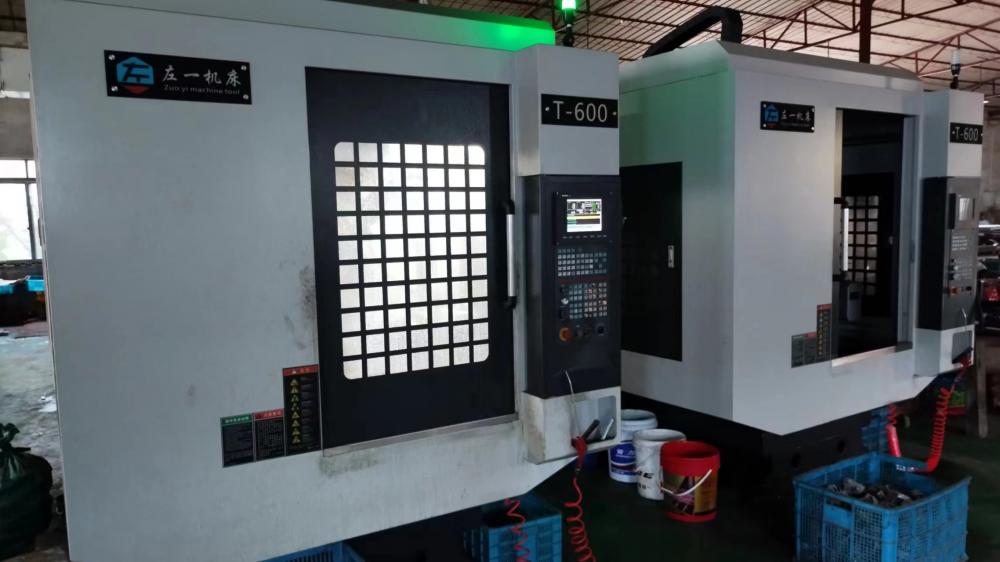 T-600 CNC Machine Tool by Zuo Yi