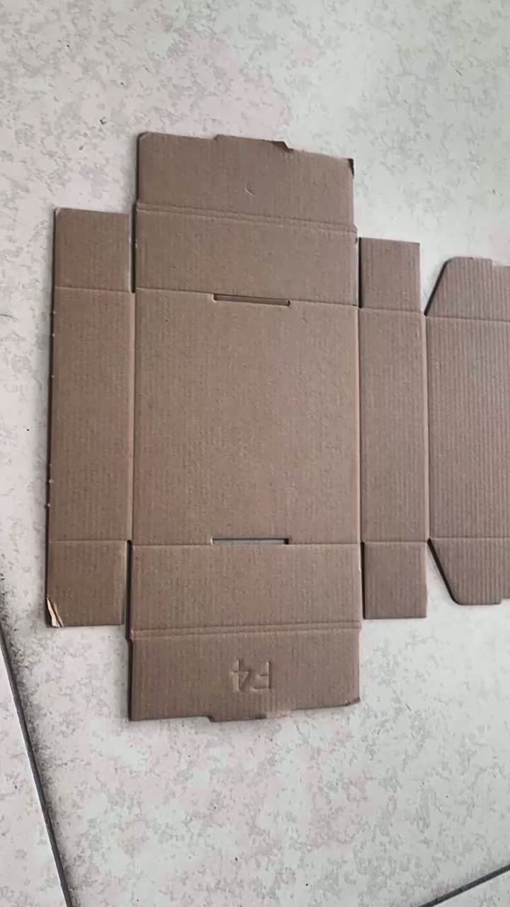 Cardboard  fast shipping direct sales 