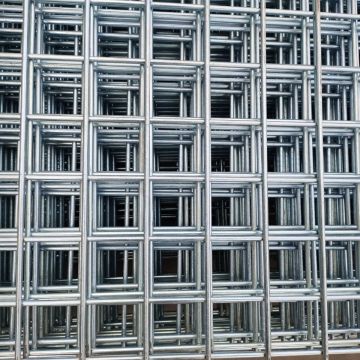 Ten Chinese Galvanized Welded Wire Mesh Fence Suppliers Popular in European and American Countries