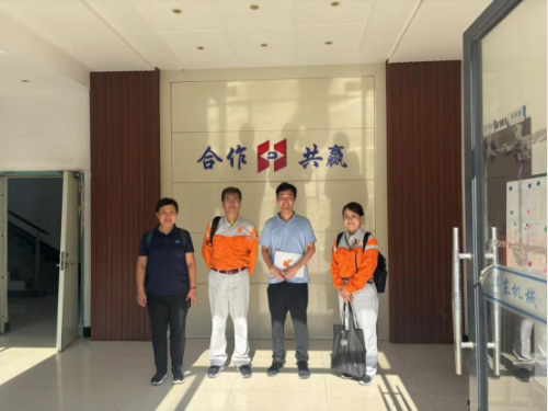 Lãnh đạo cấp cao của Hamada Heavy Industries của Nhật Bản đến thăm Công ty Huadong để tìm kiếm cơ hội hợp tác mới trong lĩnh vực công nghệ băng tải