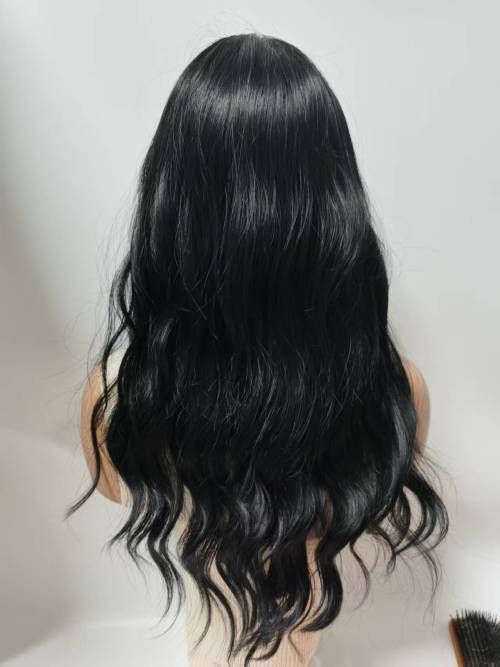 Wig rambut hitam panjang bergelombang