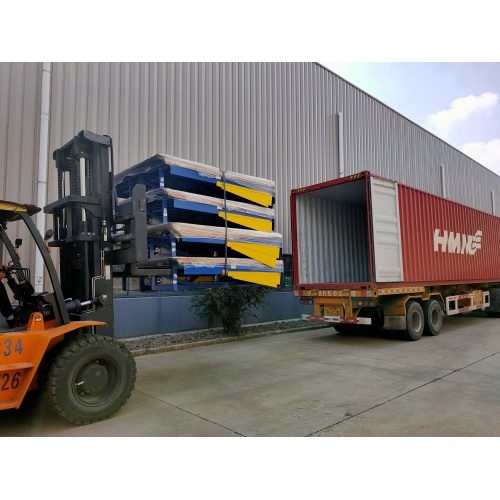 Kenvo Door Load Containers of Hydraulic Loading Dock Levelers untuk Klien Timur Tengah