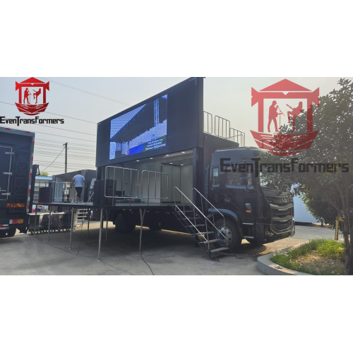 Trailer di roadshow tecnologici: EventRansformer aprendo la strada