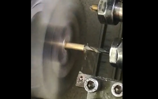 Auto CNC turning customized brass screw