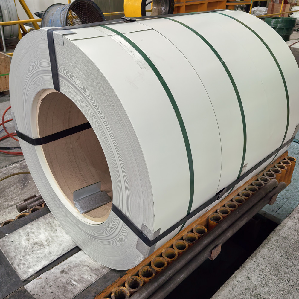 Подготовленный Matt Color Metal