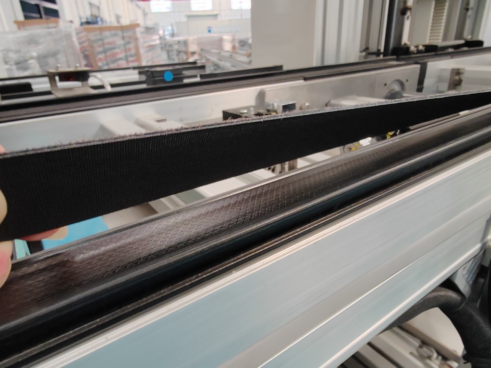 Flat Belt Conveyor for Pallet Handling System