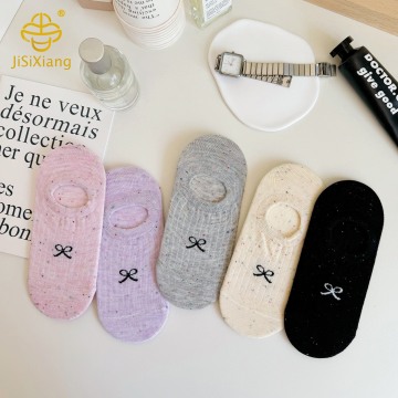Korean version bow anti slip dot yarn shallow mouth invisible socks