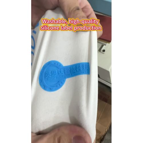 transferência de silicone e prensa térmica