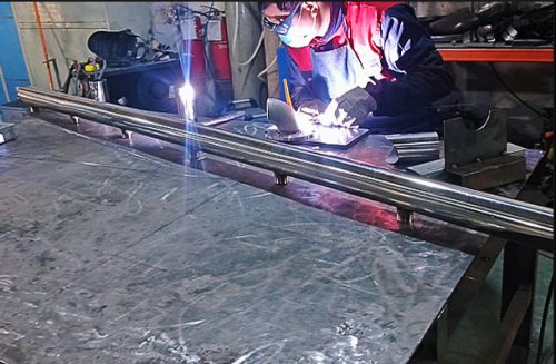 Soldagem de precisão de componentes de bico de aço inoxidável 304