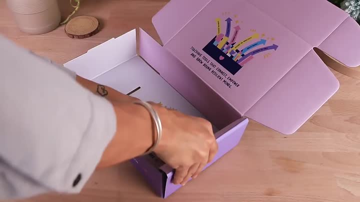 Color box paper packaging