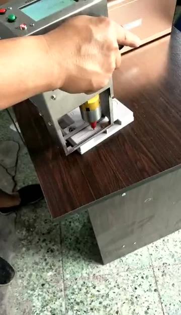 Electric handheld dot peen marking machine