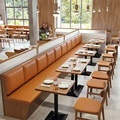 Leather and Wooden Dining Chair & Booth Sofa Sets for Restaurants & Cafes1