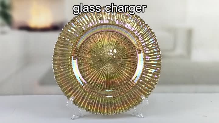 Blumenförmige goldene Glas Ladeplatte Hochzeit