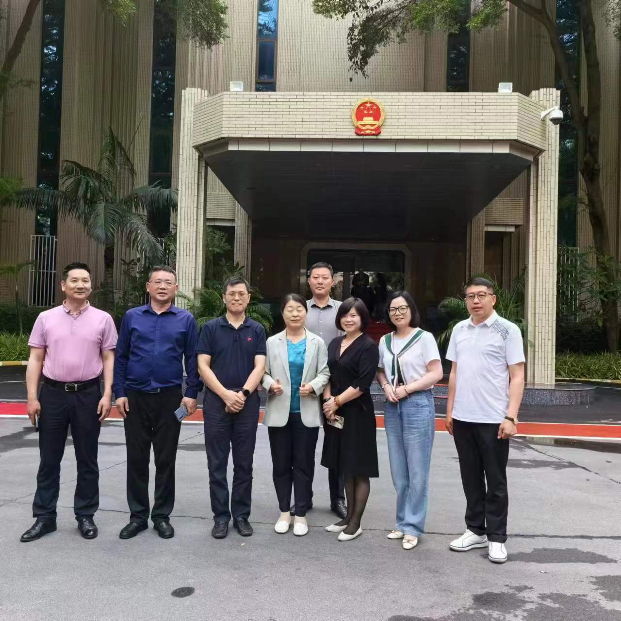 הזדמנויות מרתקות בתחום אנרגיה חדש לבקר בשגרירות סינית בתאילנד עם עמותת רכש ושרשרת אספקה