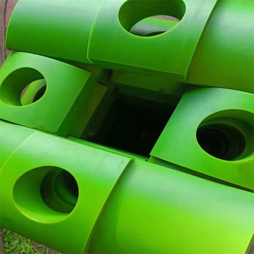 What are the advantages of MC oilon green nylon?