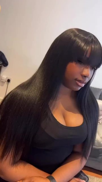 Straight 5X5 Lace Front Wigs with Bangs
