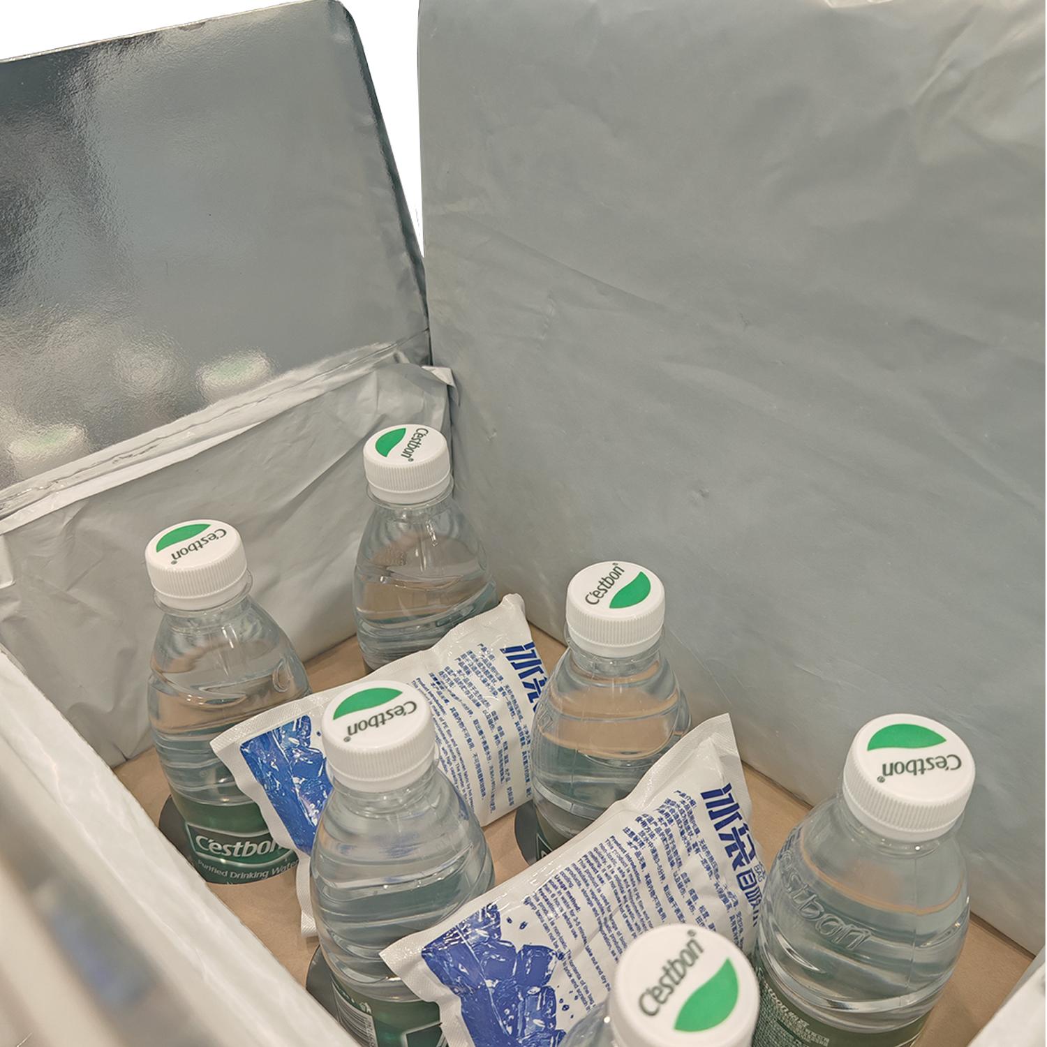 Caixa isolada para transporte de bebidas