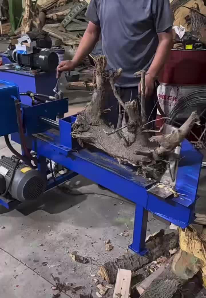 Electric wood splitter