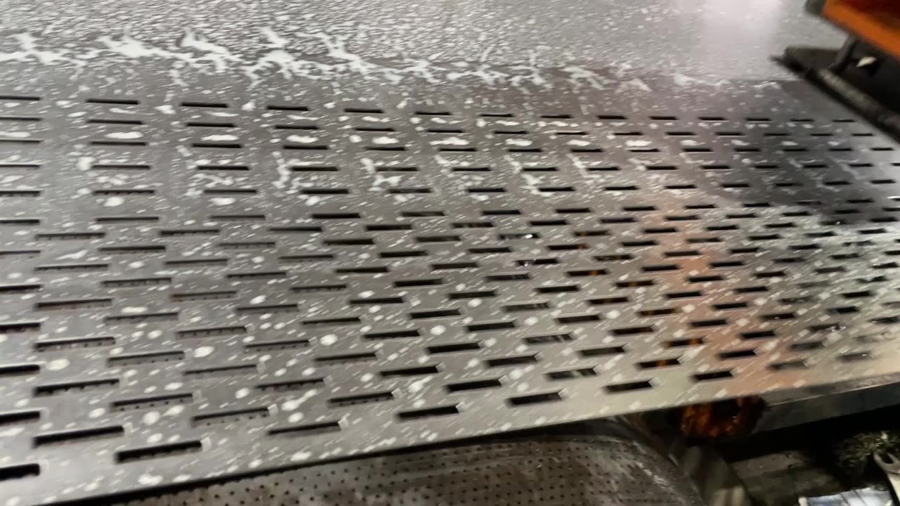 Okrągły otwór perforowany metalowy panel pieszy/perforowana metalowa siatka dla grill1