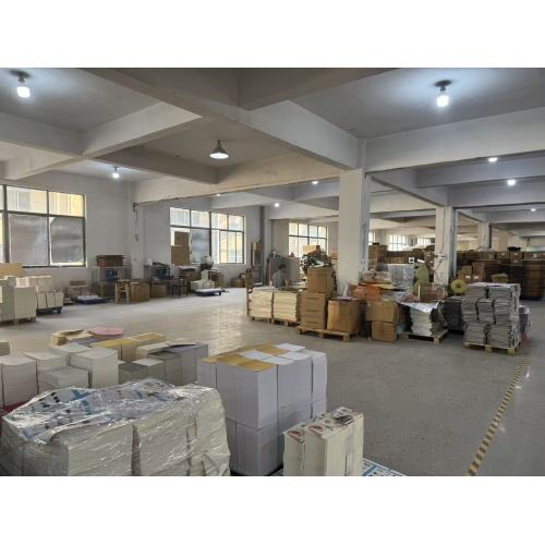 Longgang Yunyu Intelligent Manufacturing Technology Co., Ltd. lance un livre de coloriage créatif en spirale avec papillons pour enfants, élargissant ainsi sa gamme diversifiée de produits culturels et créatifs en papier