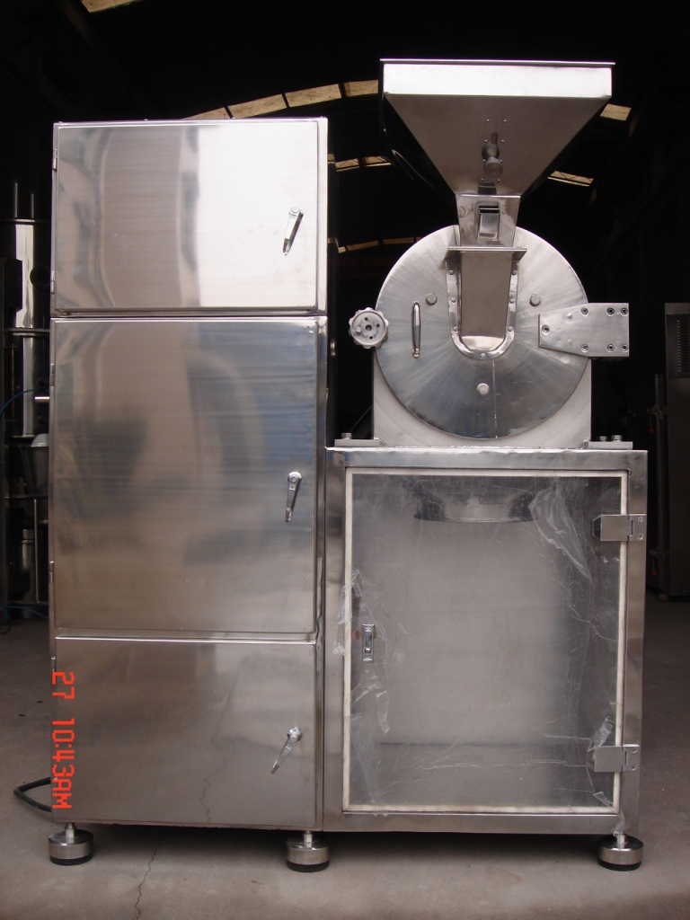 Grinding machine for food