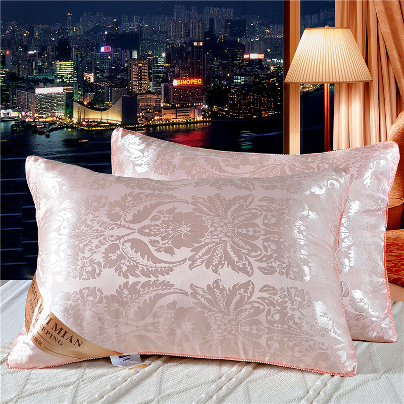 Silk pillow