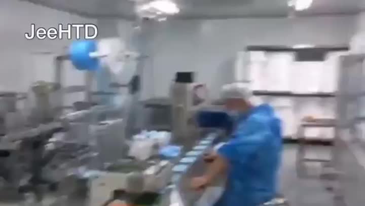 mask packing machine.mp4