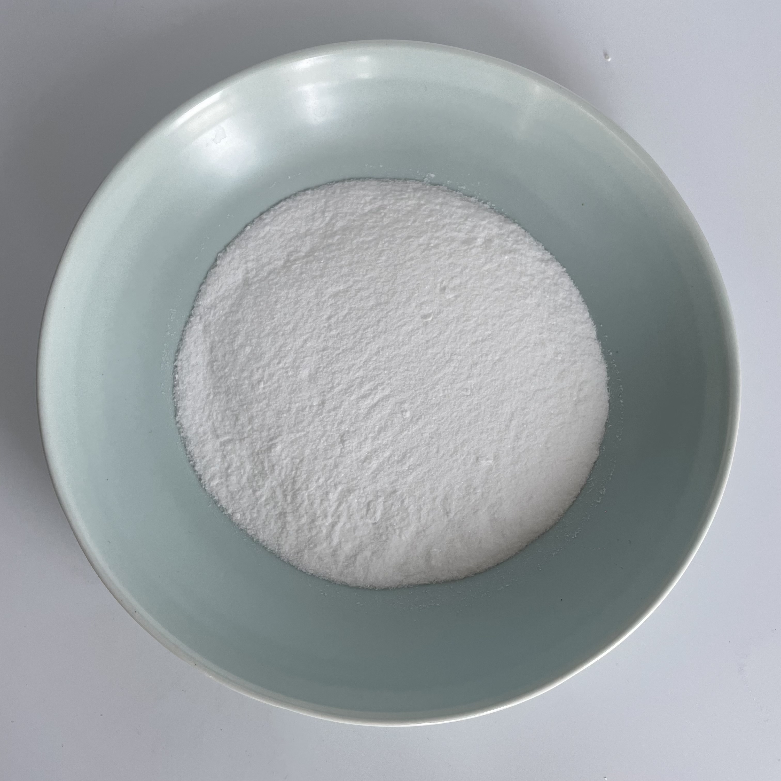 Chloramine T White powder.MP4