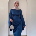 عبای عبای دبی زنانه لباس مسلمان دبی عبای لاکچری عبای لاغری کمر ساتن آستین شیپوری لباس رنگ ثابت 1