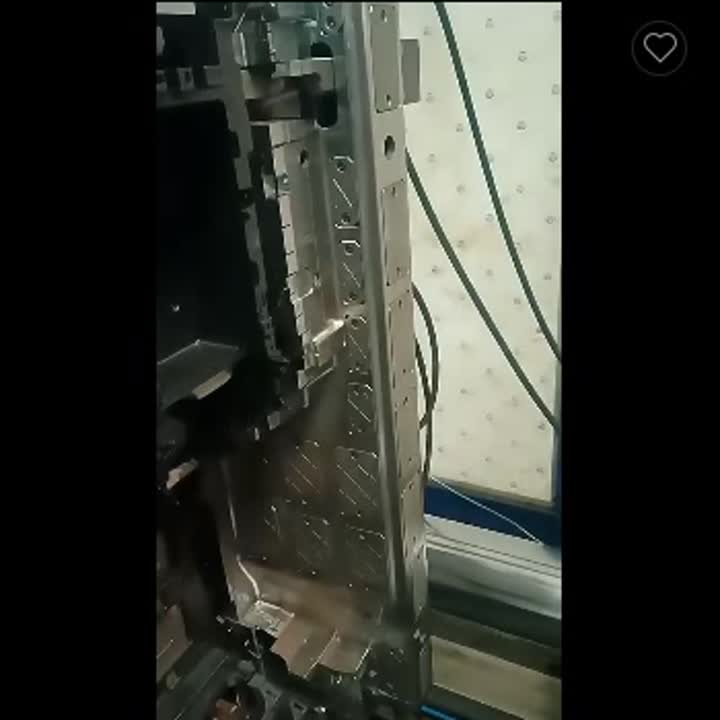 Video der Automobilarmlehre -Boxproduktion