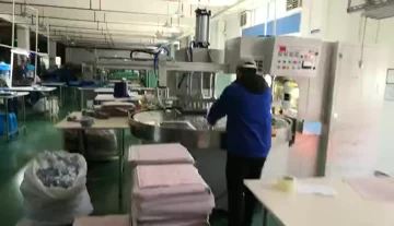 Medical infusion tube welding machine