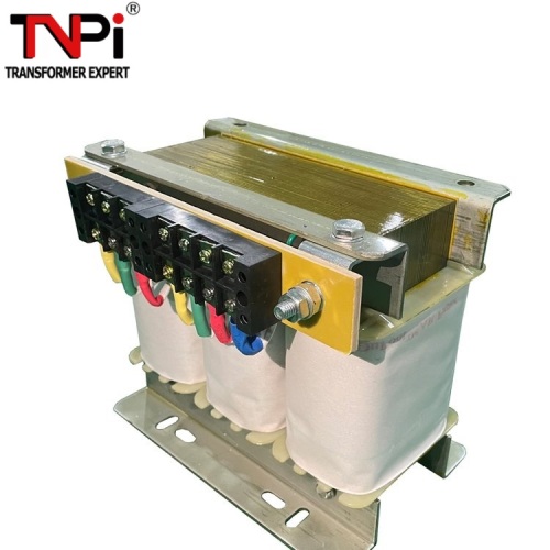 Types of dry isolation transformers