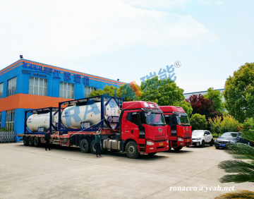 PTFE lined tanks