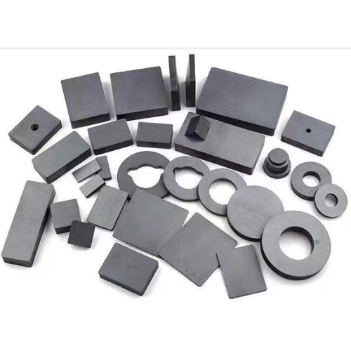 What are the types of ferrite magnets