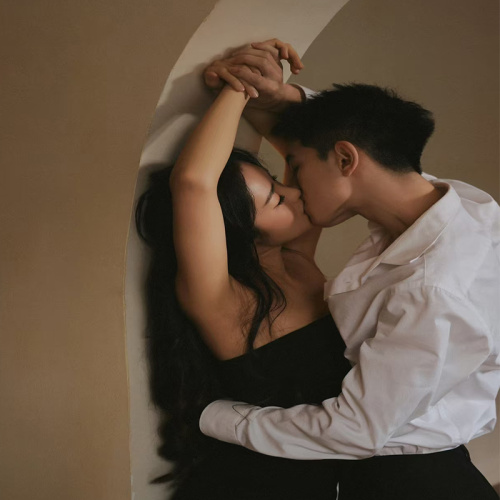 Discover Unmatched Pleasure with Changwang Electric Silicone Dildo