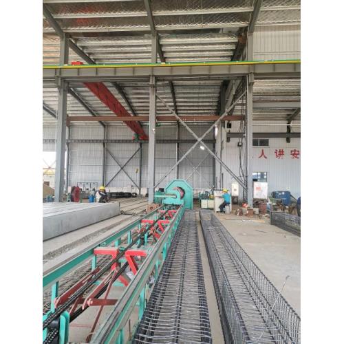 Las industrias de construcción y construcción naval recurren a la soldadora de rodillos para pilotes cuadrados para la fabricación de pilotes de acero de 200 mm a 1200 mm