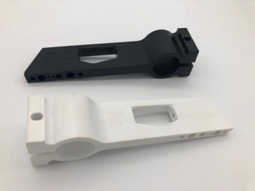 Was sind die Anwendungen von antistatischem PA-Material in der Automobilindustrie?