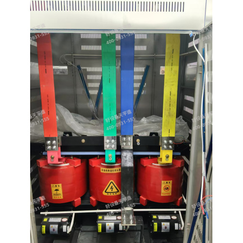 المكونات الأساسية لغرفة توزيع الطاقة في مكانها الصحيح: تم الانتهاء من تركيب قضبان التوصيل النحاسية بنجاح