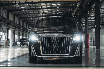 Luxury Mercedes Benz V260L