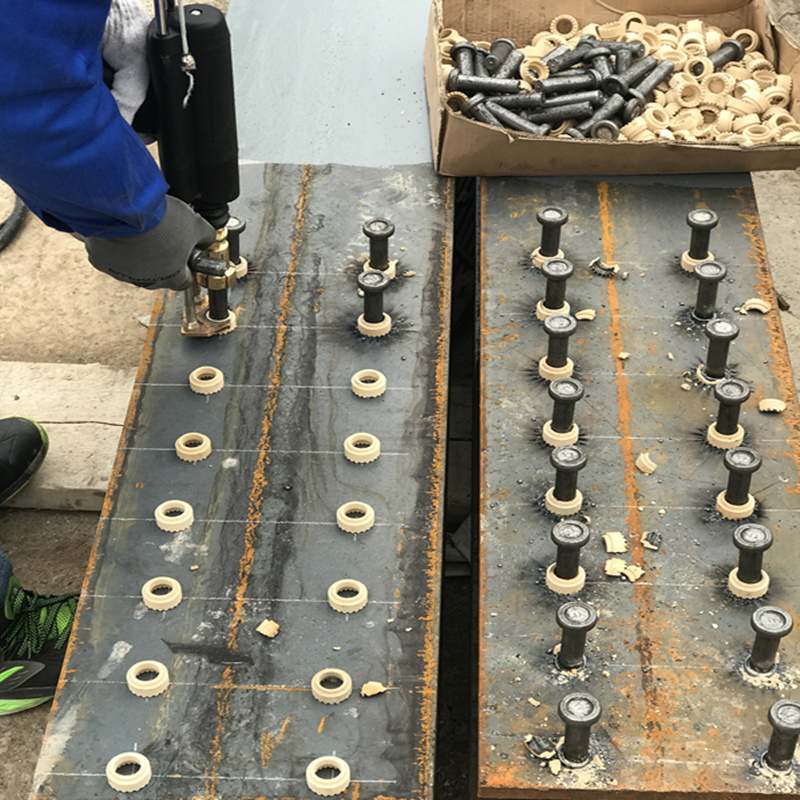 19*100 Shear studs welding, steel structure