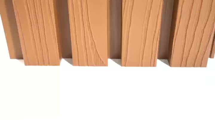 Panel WPC untuk kawasan lalu lintas tinggi