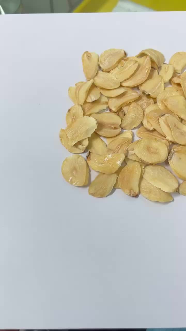 garlic flakes